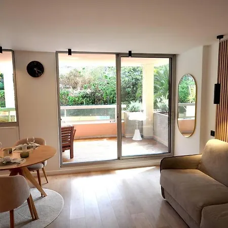 Monaco # Menton - Pool - Center - Private Parking - Clim - Fast Wifi - Solarium - Full Renovated - Beach & Sun - Apartamento