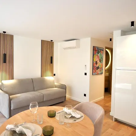 Monaco # Menton - Pool - Center - Private Parking - Clim - Fast Wifi - Solarium - Full Renovated - Beach & Sun - *