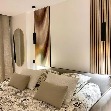 Monaco # Menton - Pool - Center - Private Parking - Clim - Fast Wifi - Solarium - Full Renovated - Beach & Sun - Apartamento